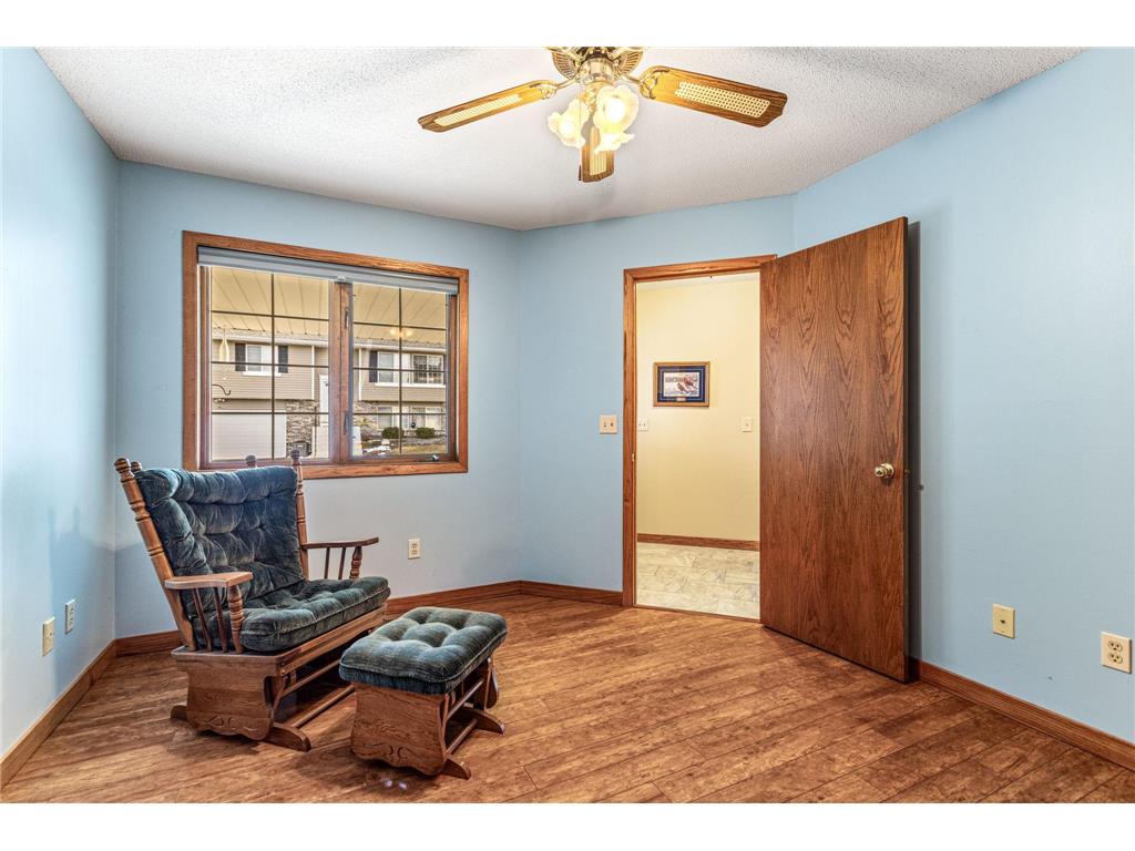 1237 Hilo Avenue N Oakdale MN 55128 7041965 image18