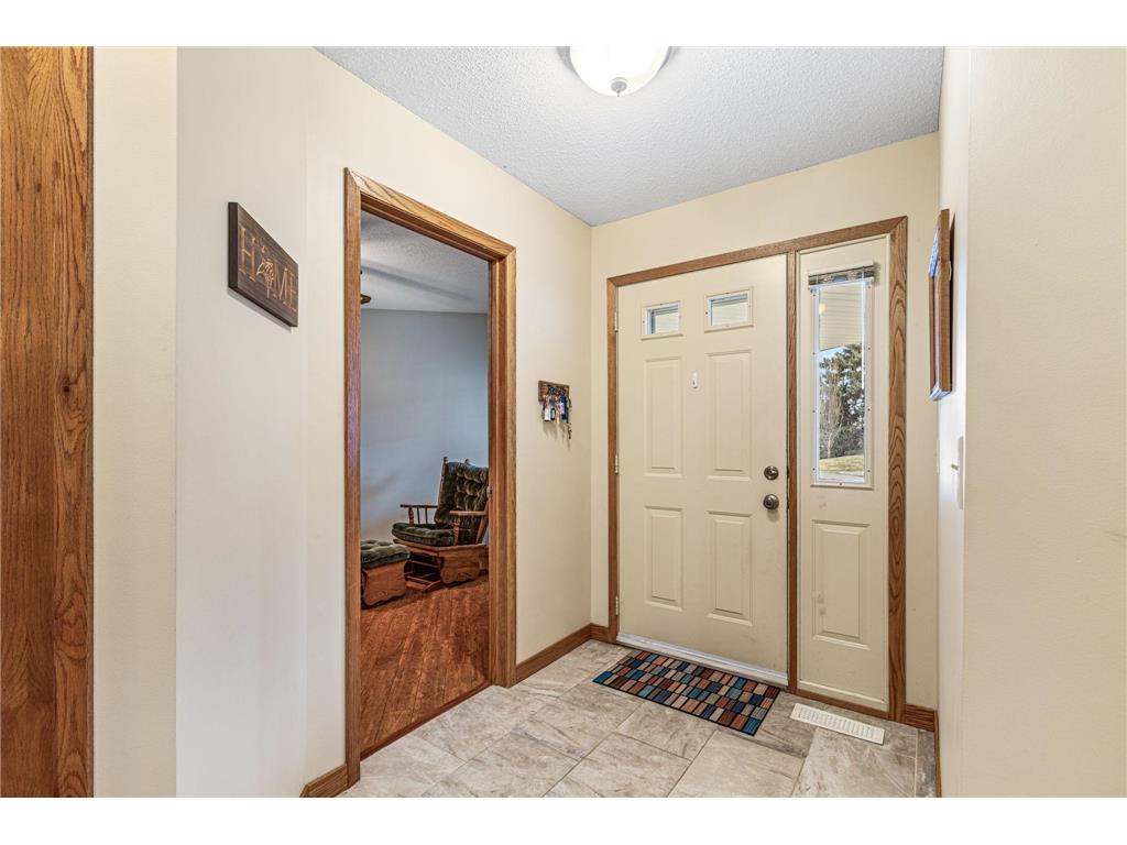 1237 Hilo Avenue N Oakdale MN 55128 7041965 image21