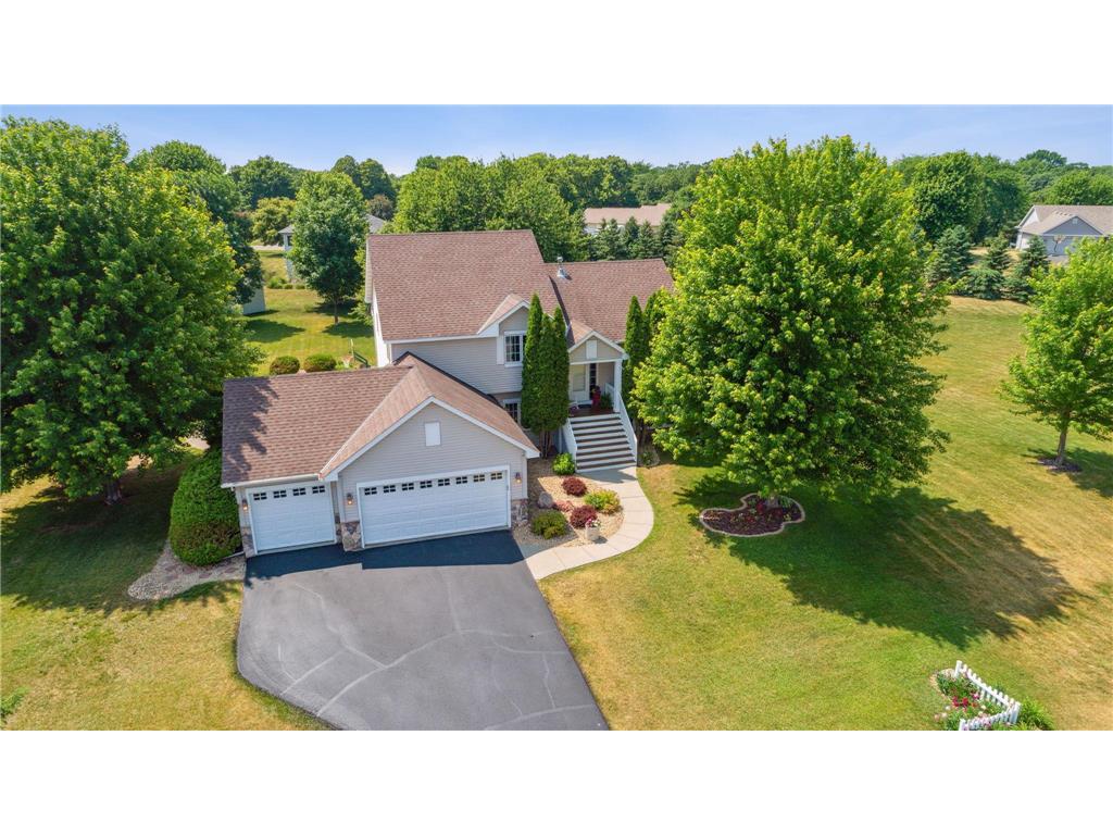 1237 Island View Drive, New Richmond Twp, WI, 54017 MLS 6390452