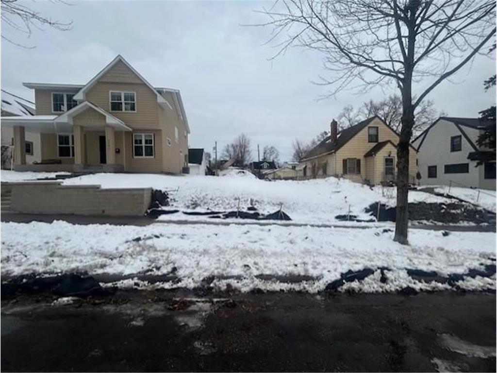 1237 Stanford Avenue Saint Paul MN 55105 7028622 image1