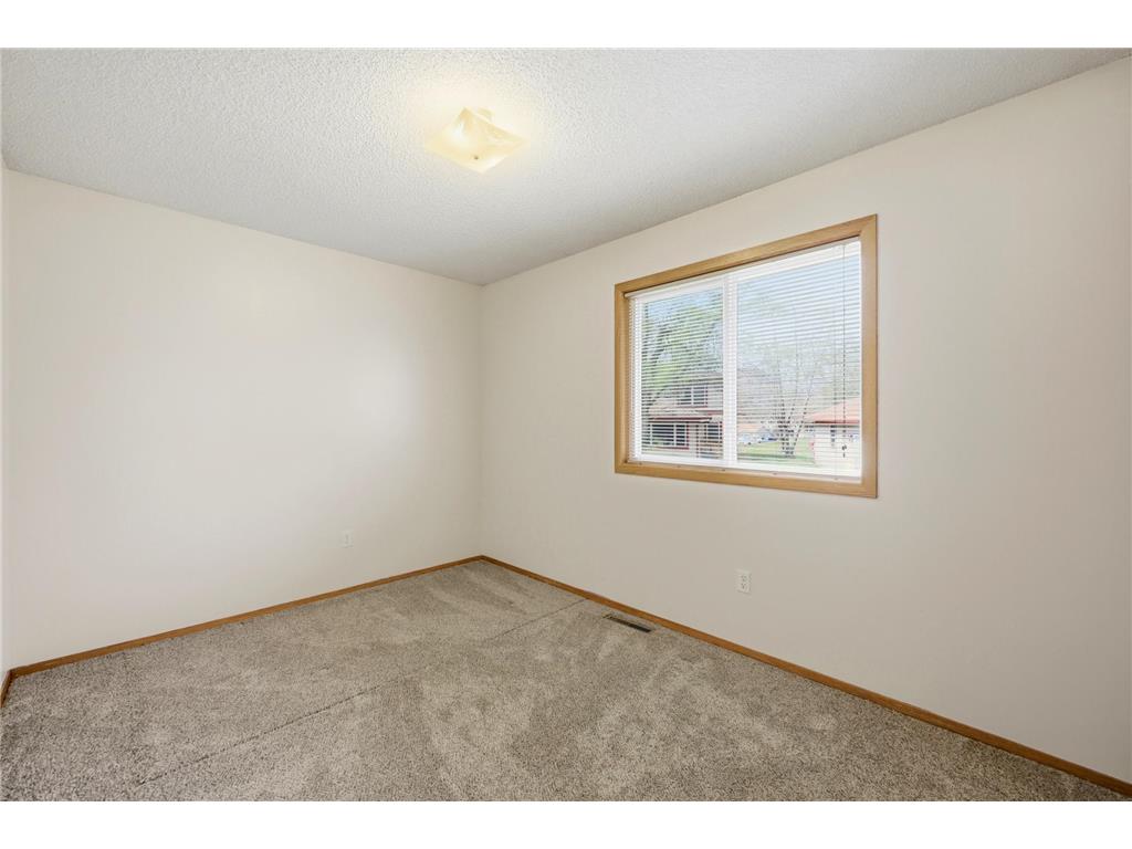 12378 Magnolia Circle NW Coon Rapids MN 55448 7059993 image18