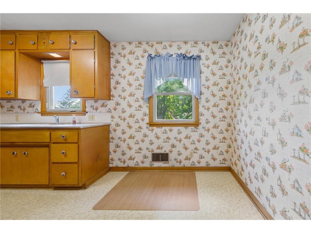 1238 Bigelow Avenue Owatonna MN 55060 7086995 image15