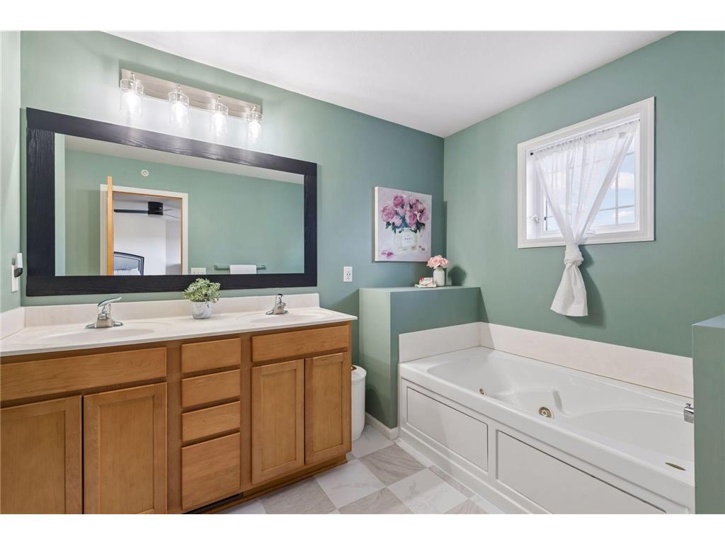 1238 Vernon Drive Carver MN 55315 7086763 image23