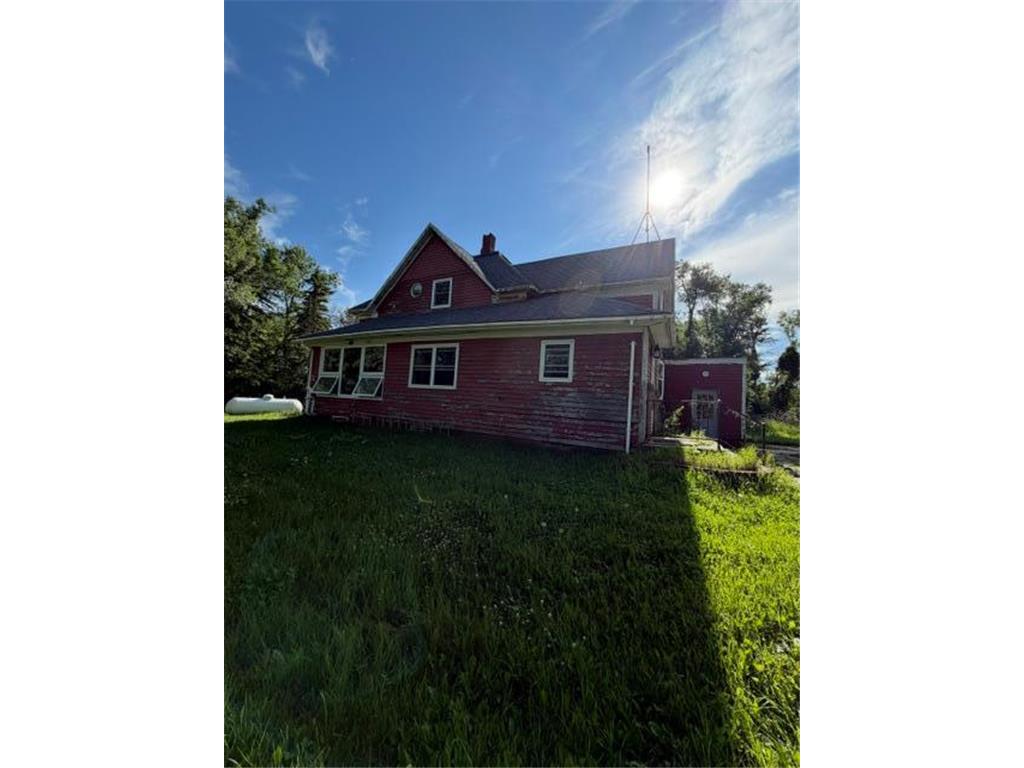 12380 13 NE Sharon ND 58277 7105030 image3