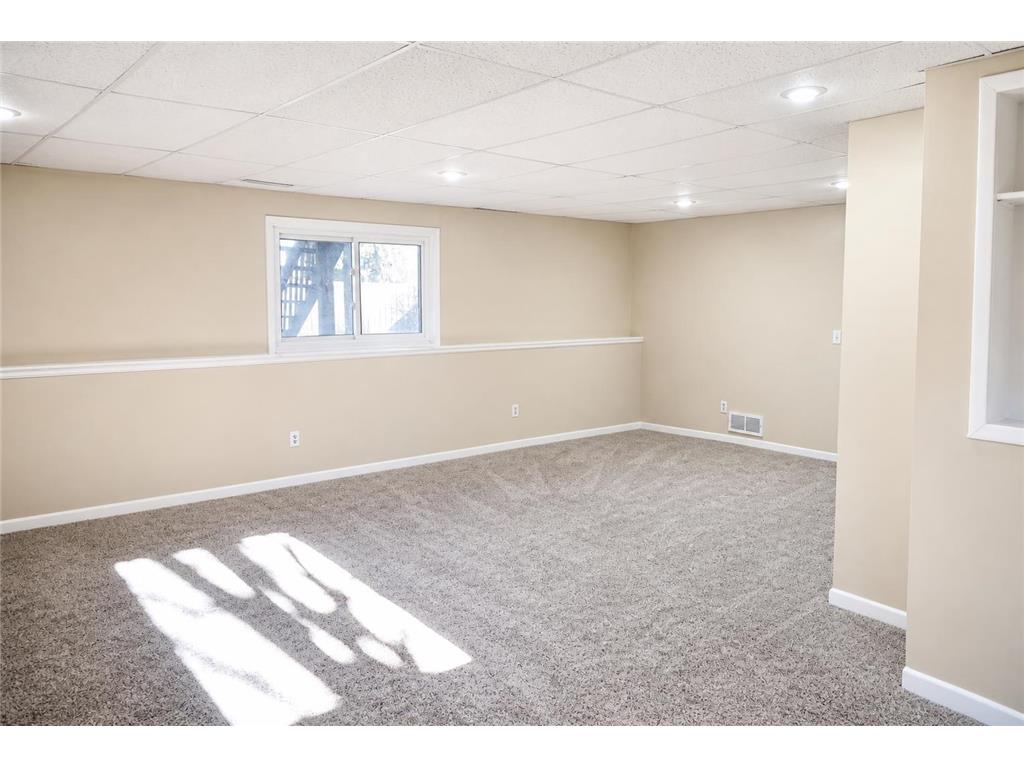 12382 Ivywood Street NW Coon Rapids MN 55433 7066048 image9