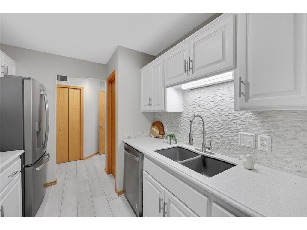 12384 Zealand Avenue N Champlin MN 55316 7070226 image11