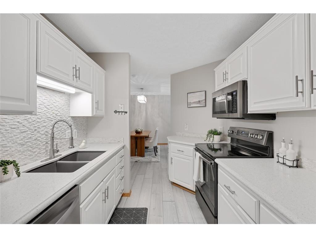 12384 Zealand Avenue N Champlin MN 55316 7070226 image9
