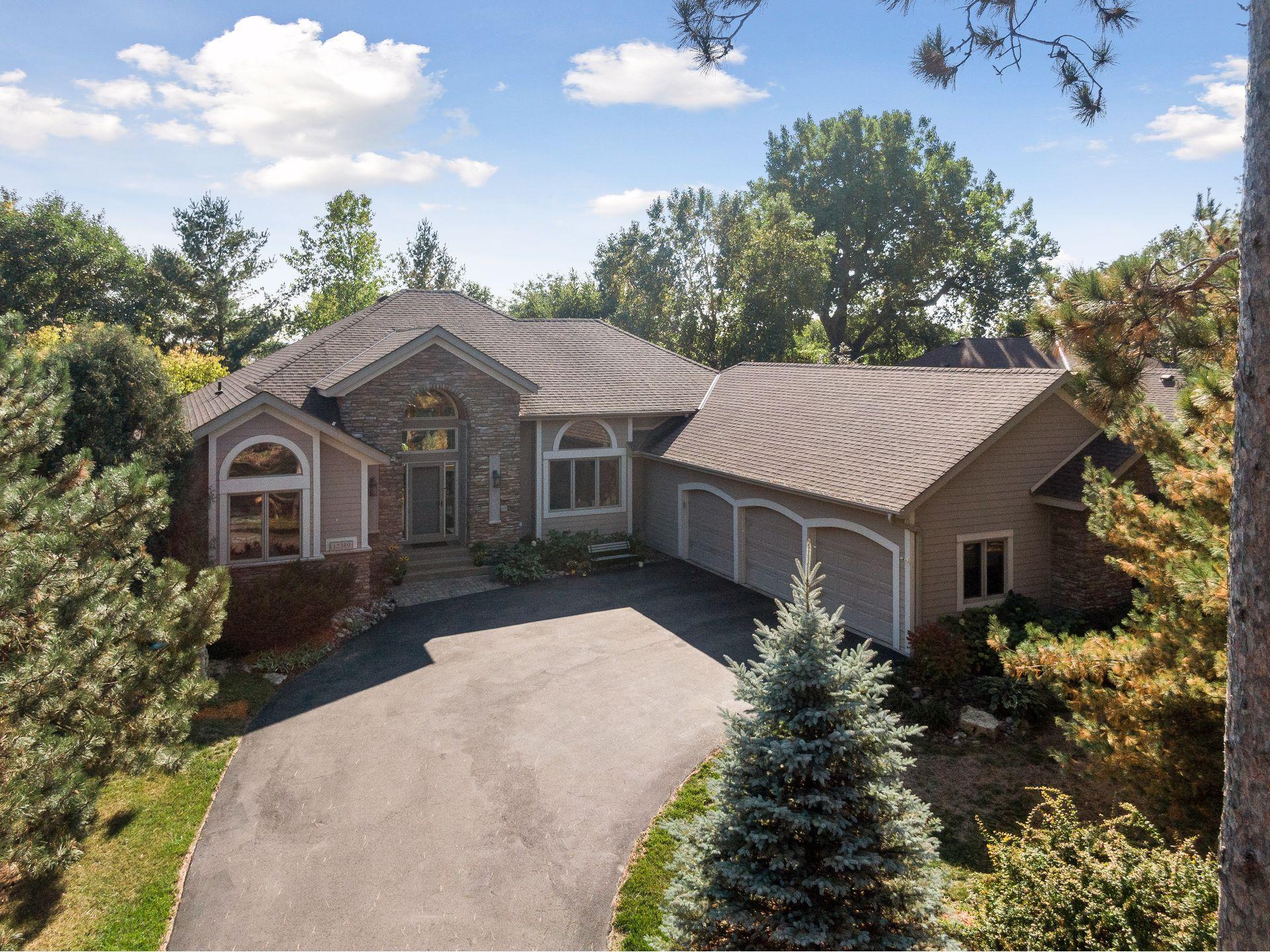 12389 Riverview Road, Eden Prairie, MN 55347 MLS 6108367 Edina Realty