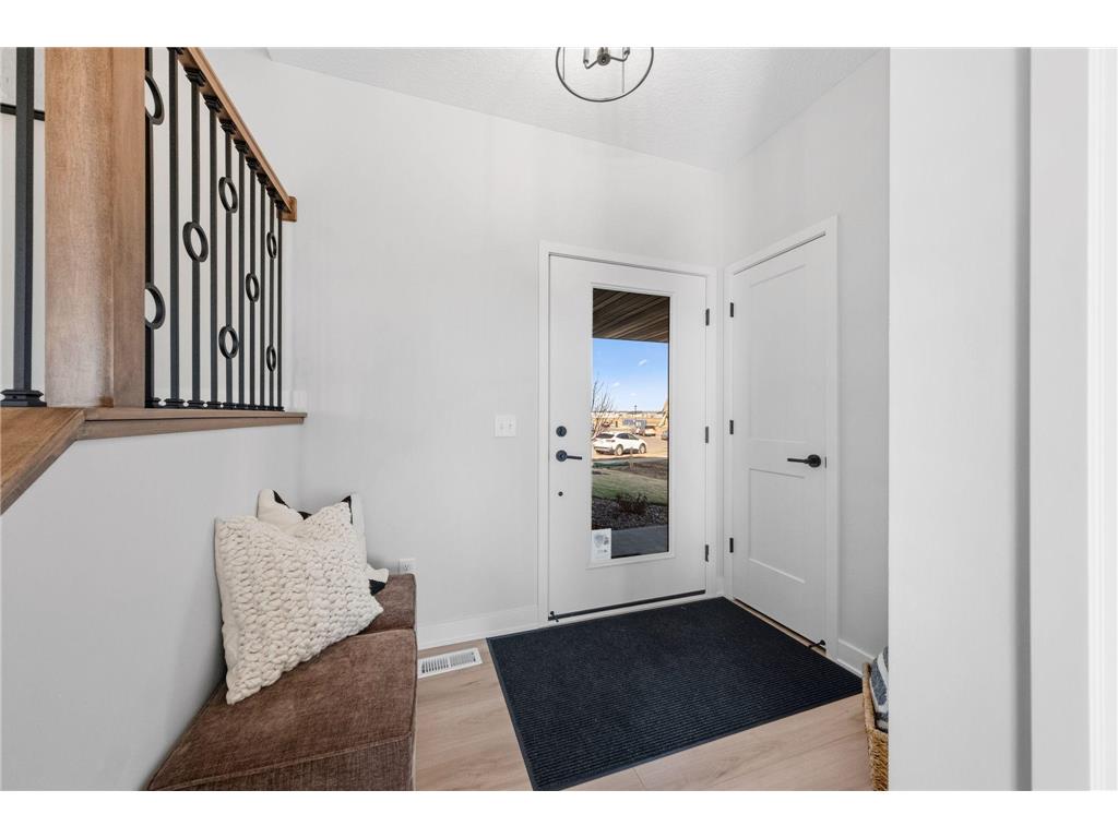 1239 Ardara Ridge Road Rosemount MN 55068 6777390 image4