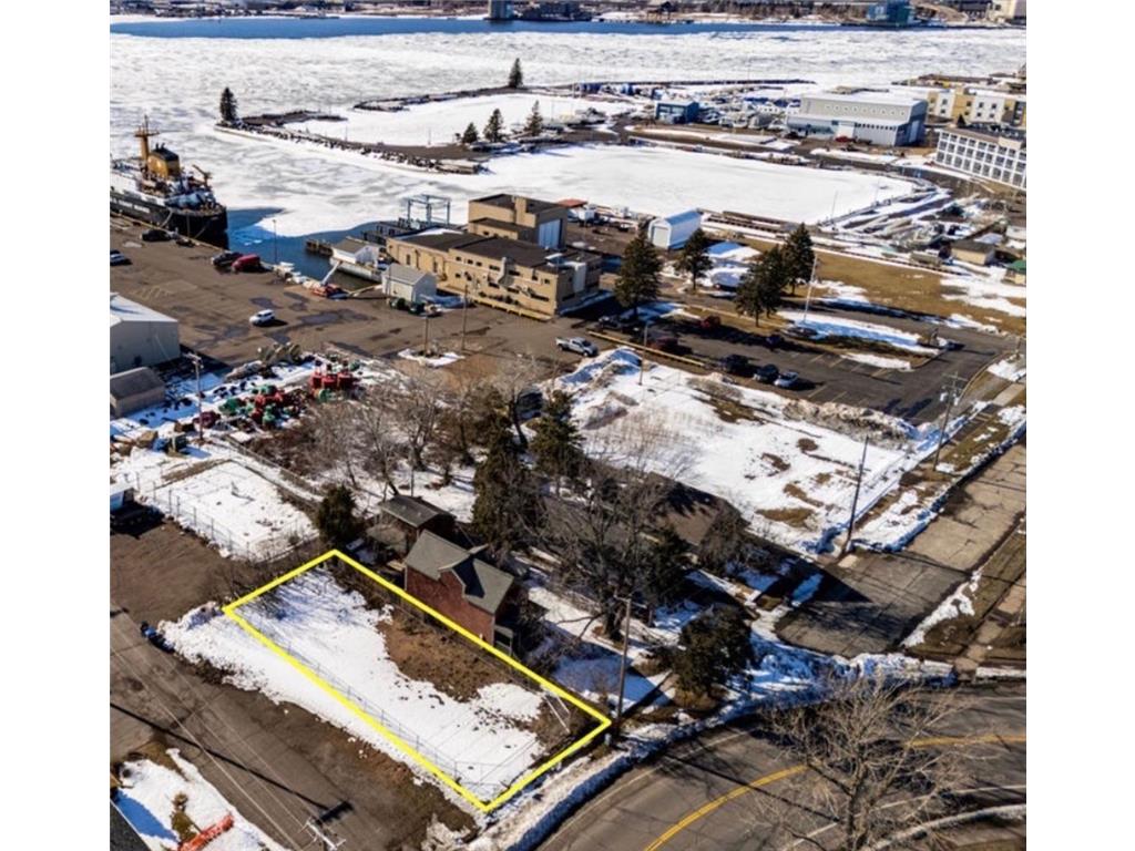 1239 Minnesota Avenue Duluth MN 55802 7033127 image1