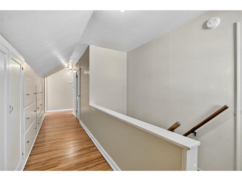 1239 Sherburne Avenue Saint Paul MN 55104 7023198 image27