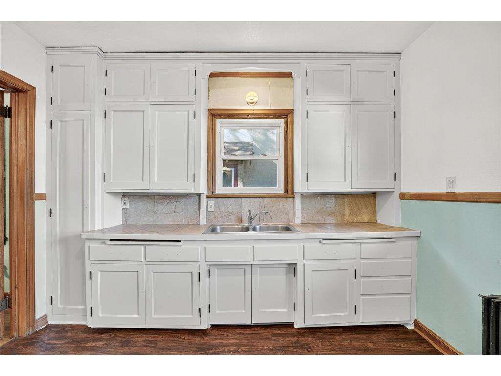 1239 Sherburne Avenue Saint Paul MN 55104 7023198 image5