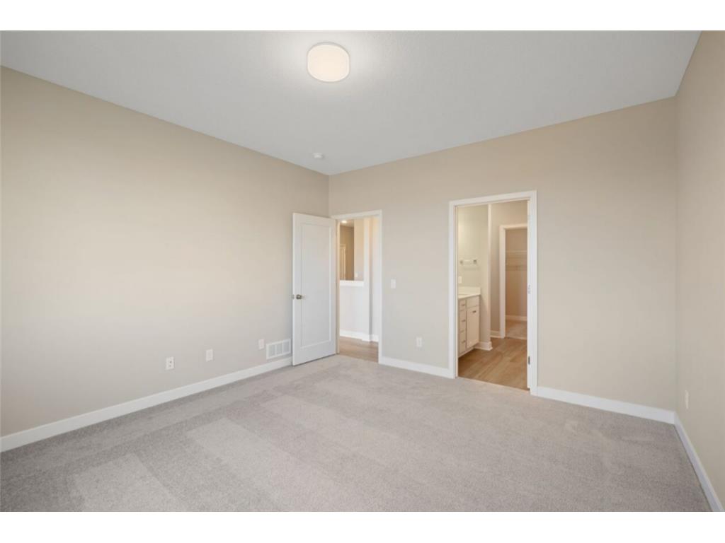 1239 Trail Way New Richmond WI 54017 7075368 image10