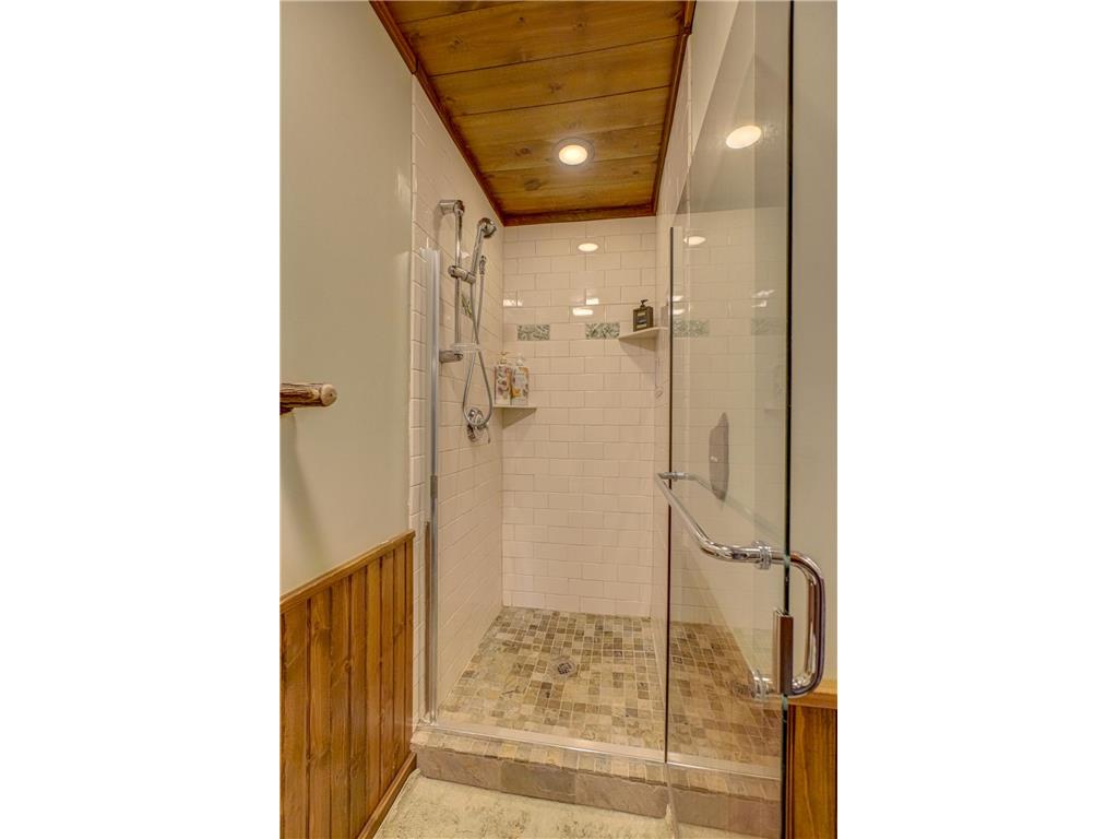 12391 W Moreland Road Hayward WI 54843 - Round Lake 7072455 image22