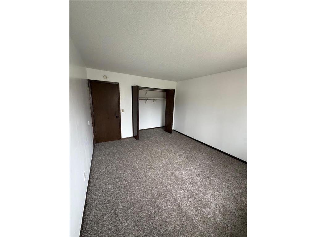 12393 Drake Street NW Coon Rapids MN 55448 7052845 image12