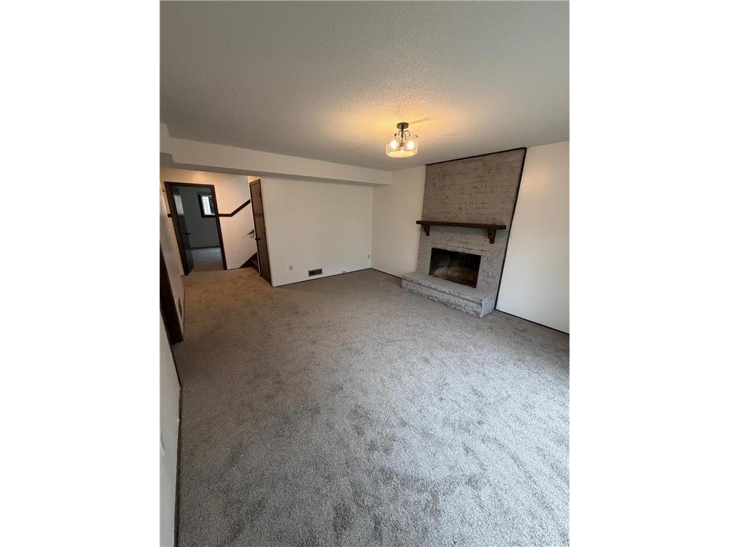 12393 Drake Street NW Coon Rapids MN 55448 7052845 image16