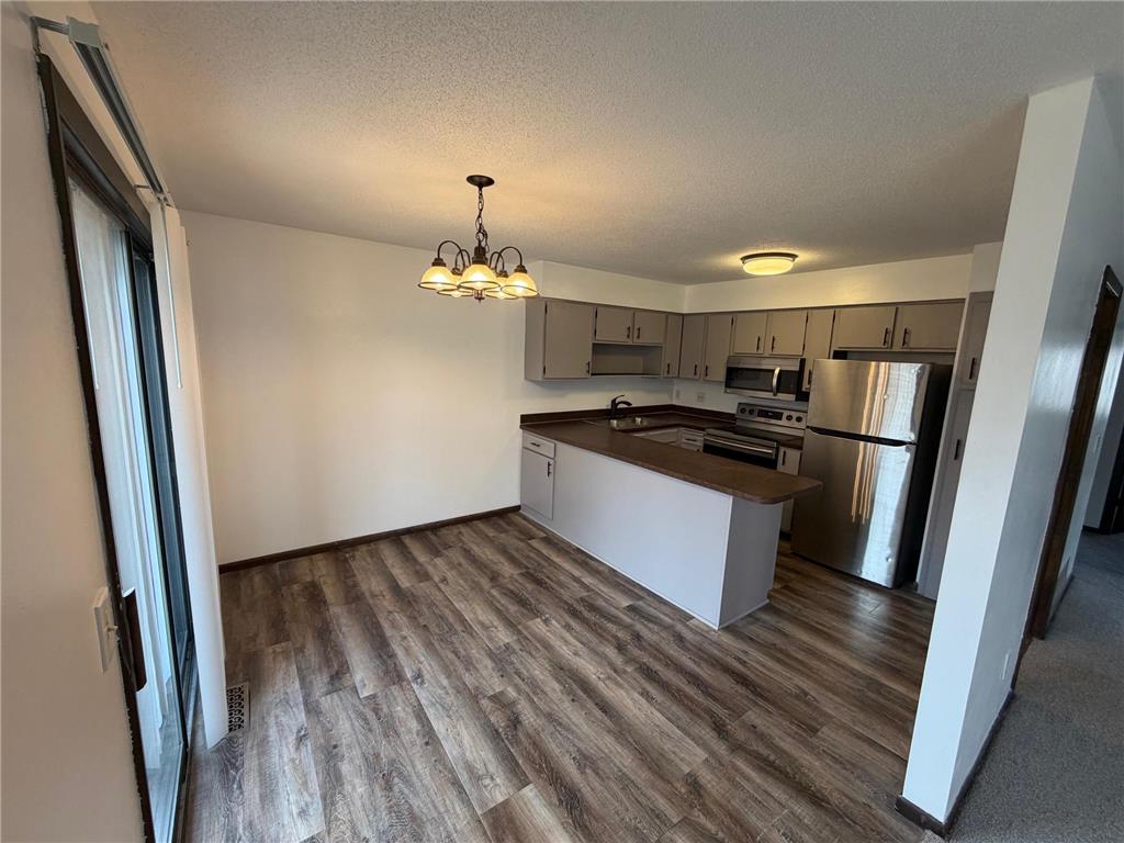 12393 Drake Street NW Coon Rapids MN 55448 7052845 image4