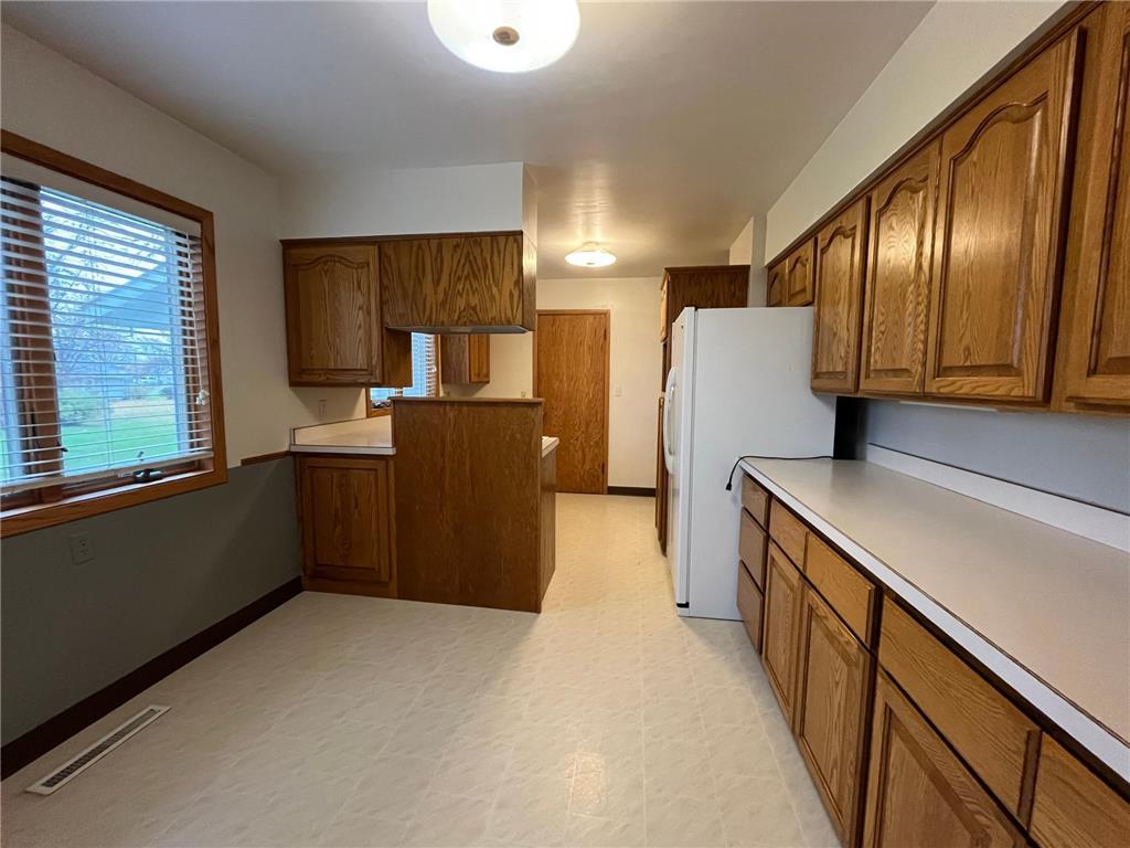 124 2nd Street E Tracy MN 56175 6810638 image12