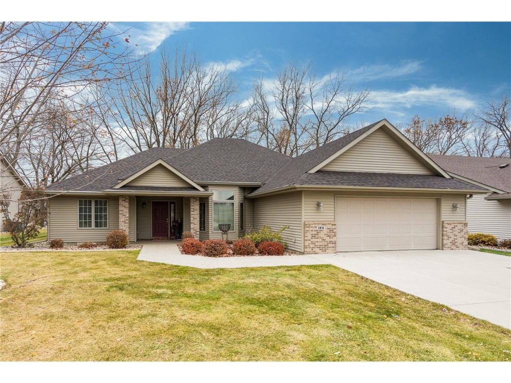 124 Amber Lane, Mankato, MN 56001 MLS 6306939 Edina Realty