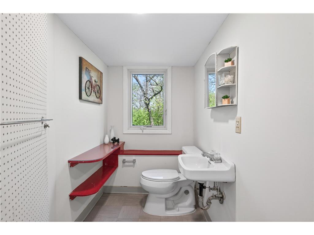 124 Ardmore Drive Golden Valley MN 55422 7017875 image27