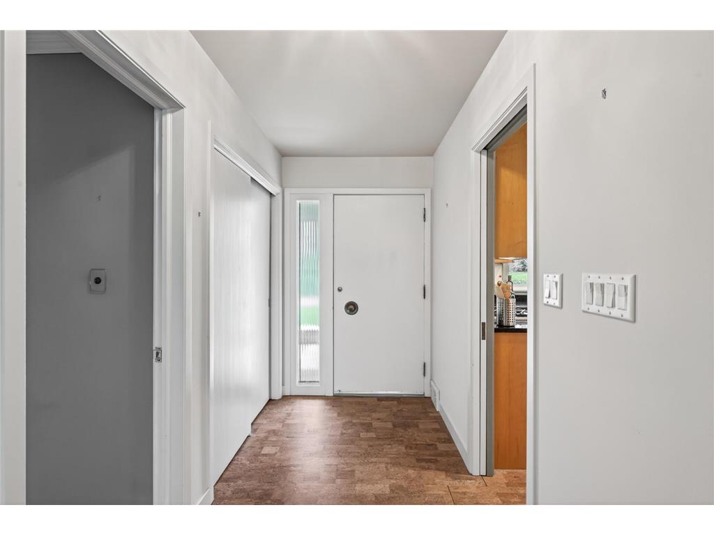 124 Ardmore Drive Golden Valley MN 55422 7017875 image4