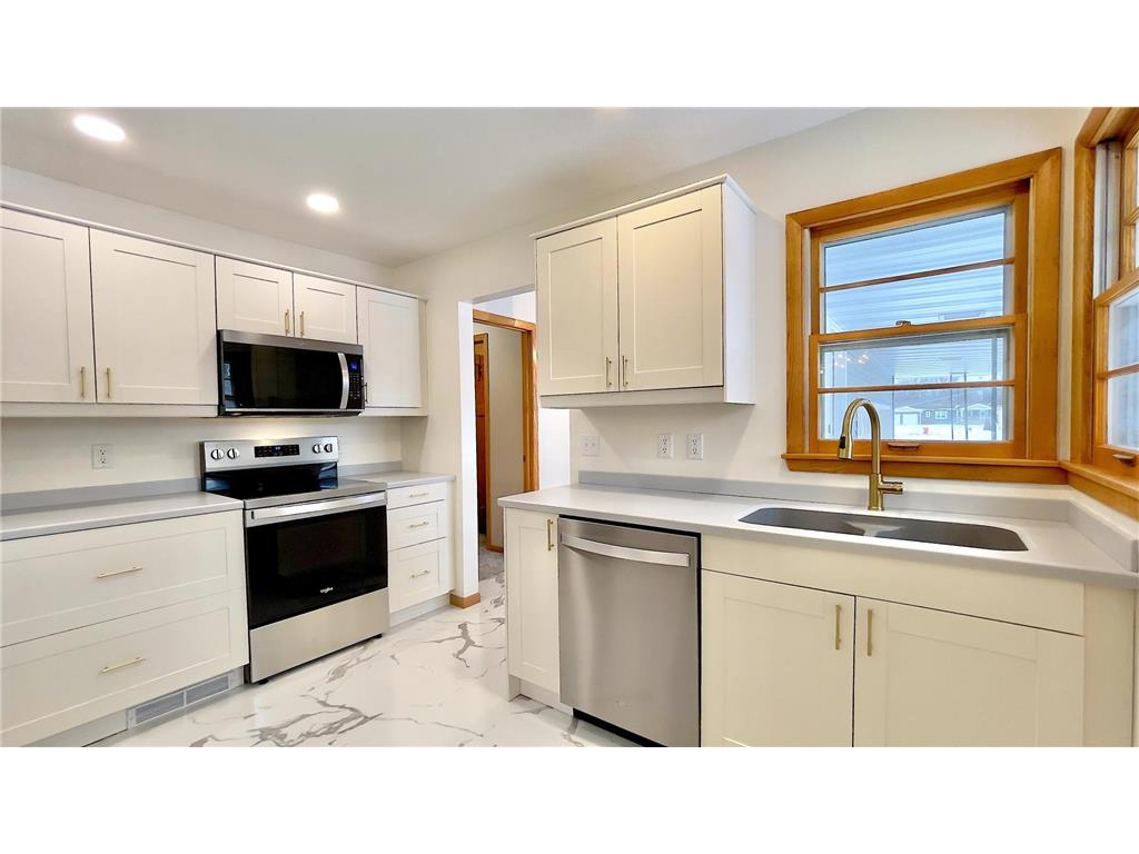 124 Cedar Street SE Mazeppa MN 55956 7010692 image17