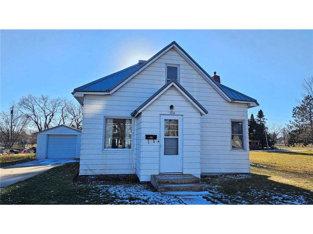 124 Dakota Avenue SE Staples MN 56479 6468641 image1