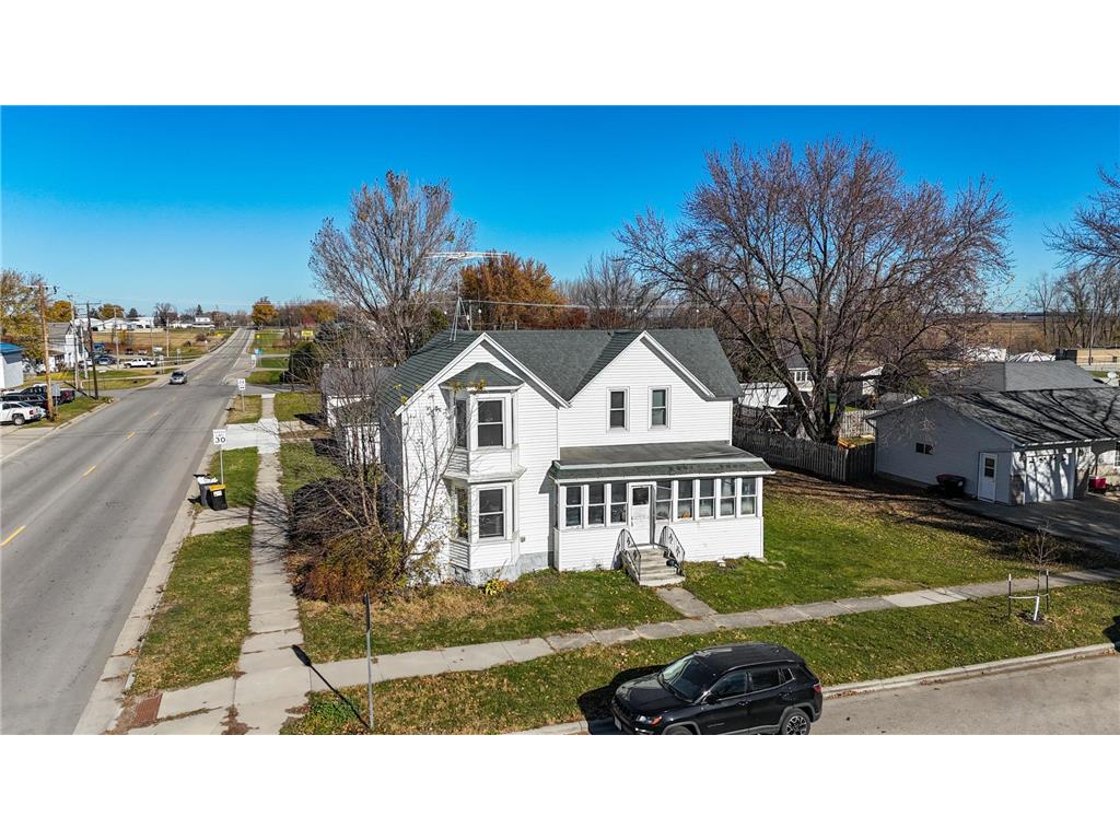 124 Ellington Street West Concord MN 55985 6805829 image2