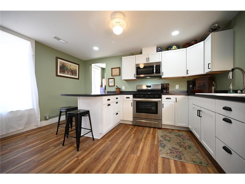 124 Holmes Street S Shakopee MN 55379 7018782 image24