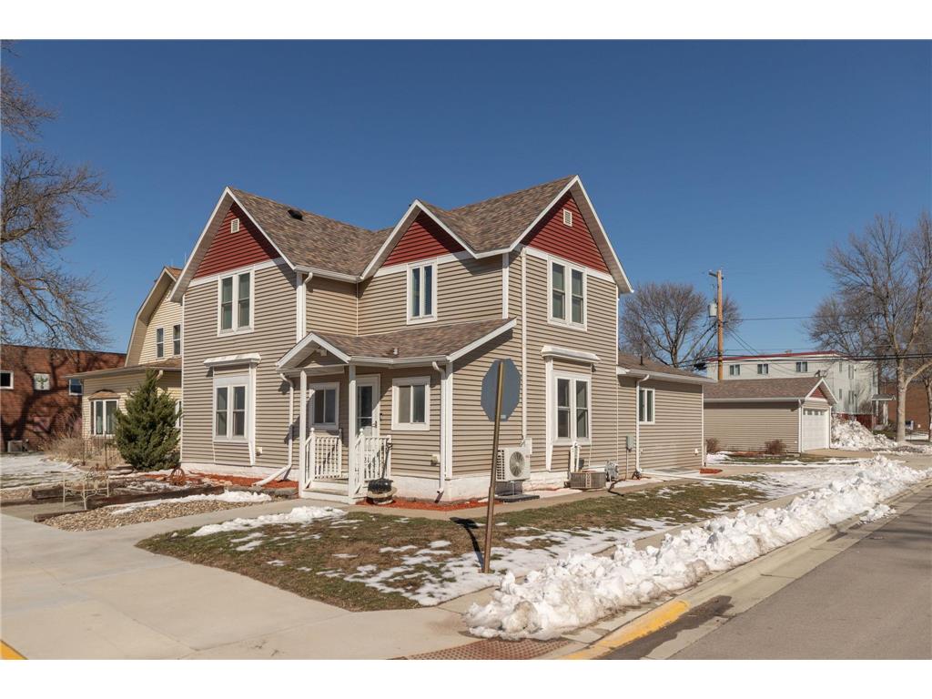 124 Main Street E Hayfield MN 55940 6511388 image1