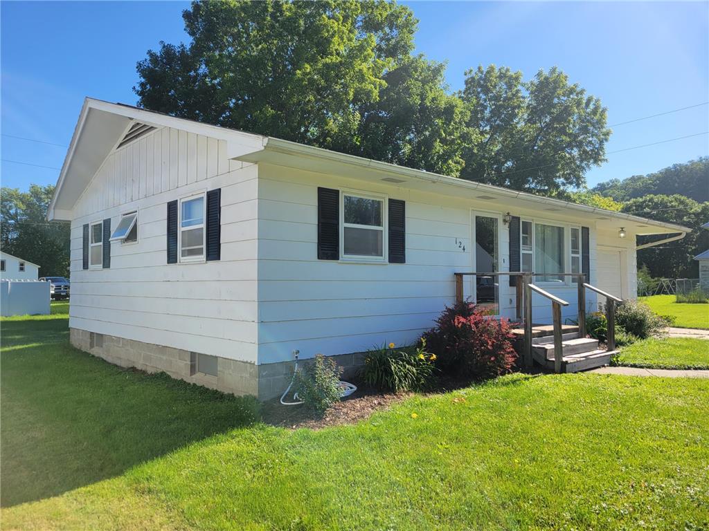 124 Prospect Street Peterson MN 55962 6555472 image1