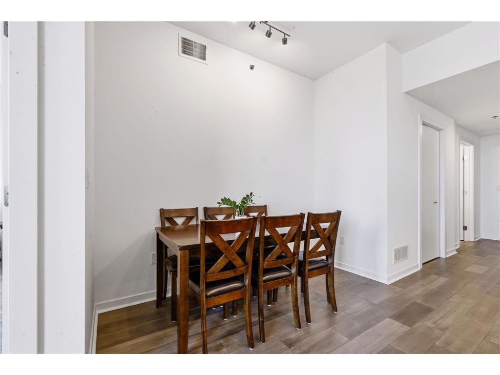 1240 2nd Street S #1031 Minneapolis MN 55415 7074014 image13