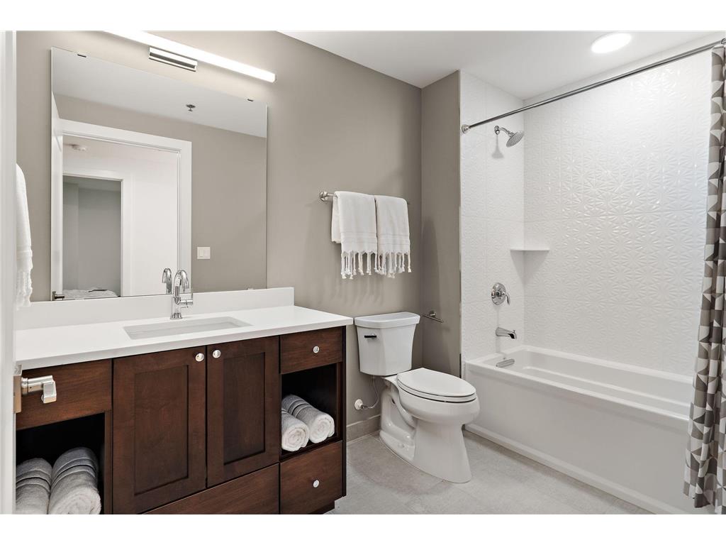 1240 2nd Street S #1226 Minneapolis MN 55415 7014685 image28