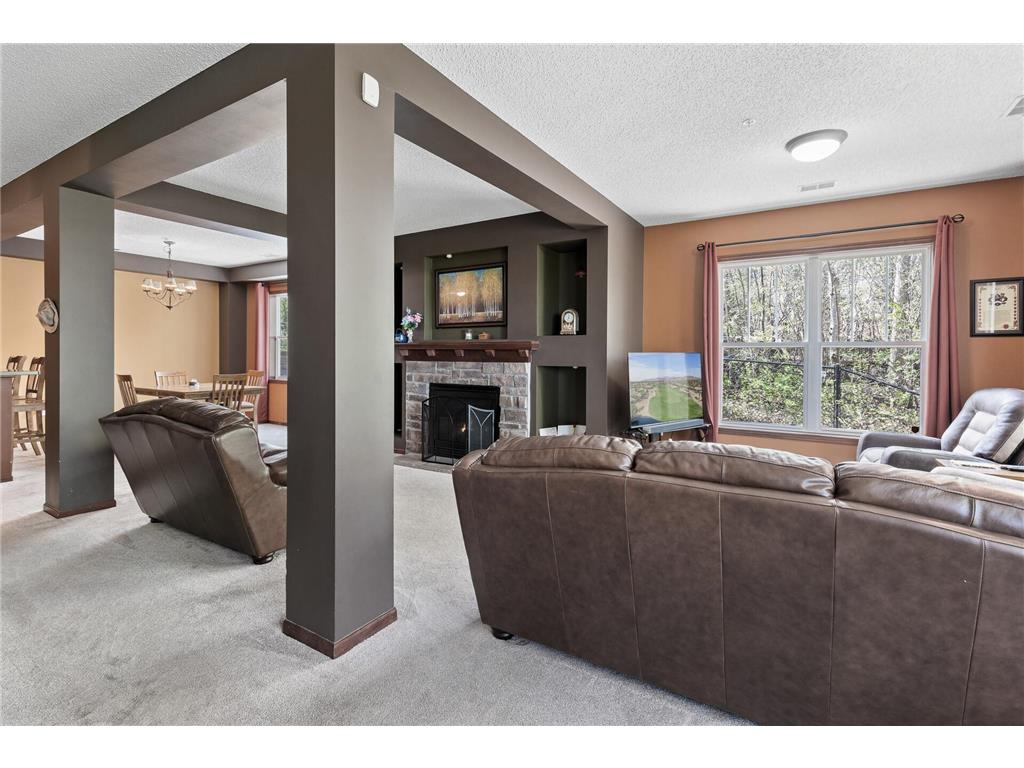 1240 County Road D E #1 Maplewood MN 55109 6523469 image12