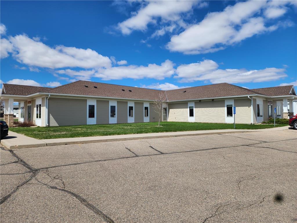 1240 Floyd Wild Drive Marshall MN 56258 6361913 image1