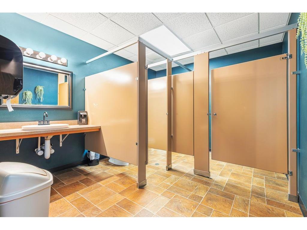 1240 Floyd Wild Drive Marshall MN 56258 7064453 image38