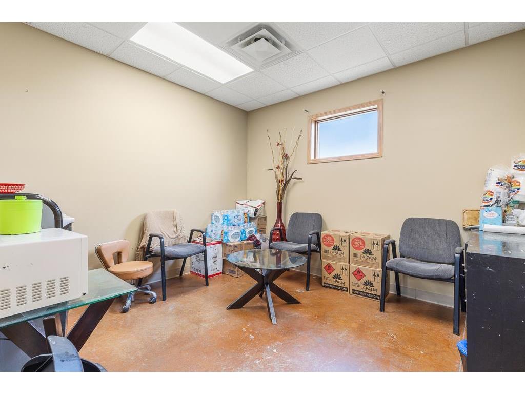 1240 Floyd Wild Drive Marshall MN 56258 7064453 image44