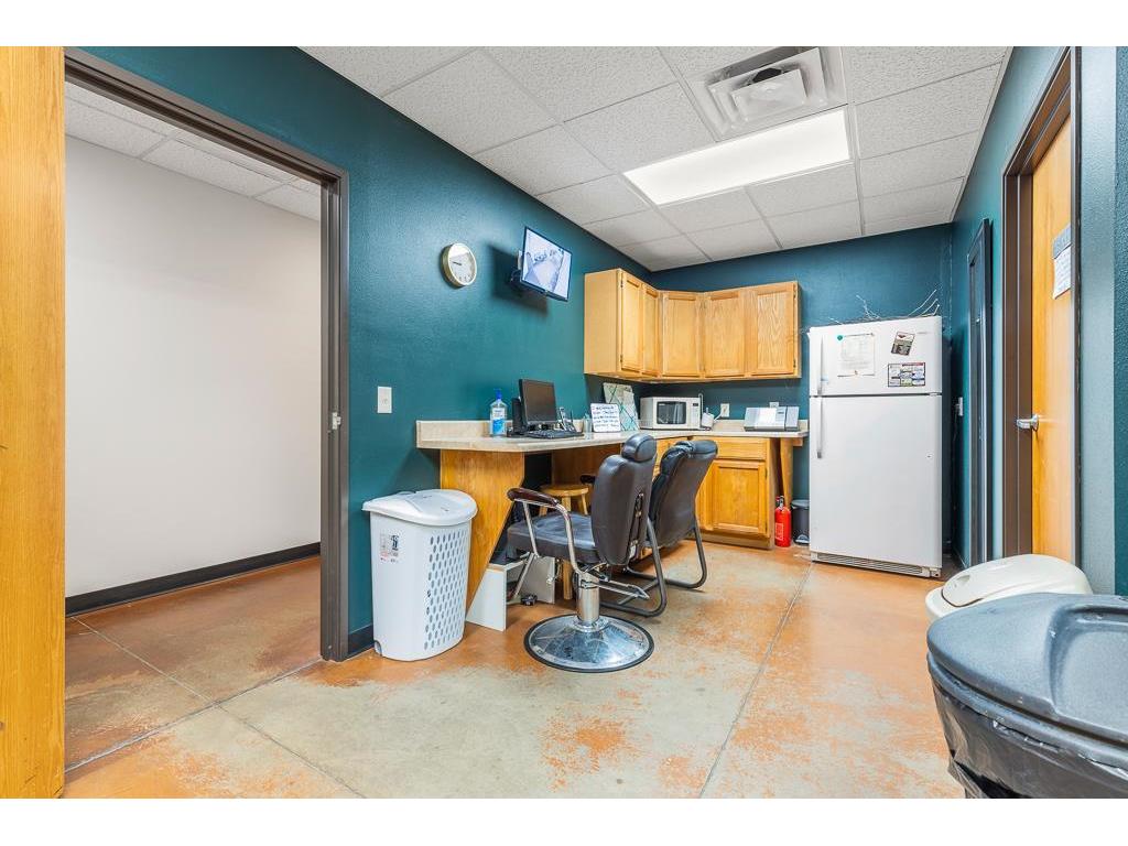1240 Floyd Wild Drive Marshall MN 56258 7064453 image50
