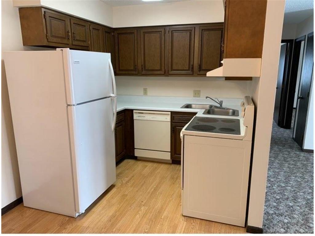 1240 Jackson Avenue #401 Detroit Lakes MN 56501 7071779 image3