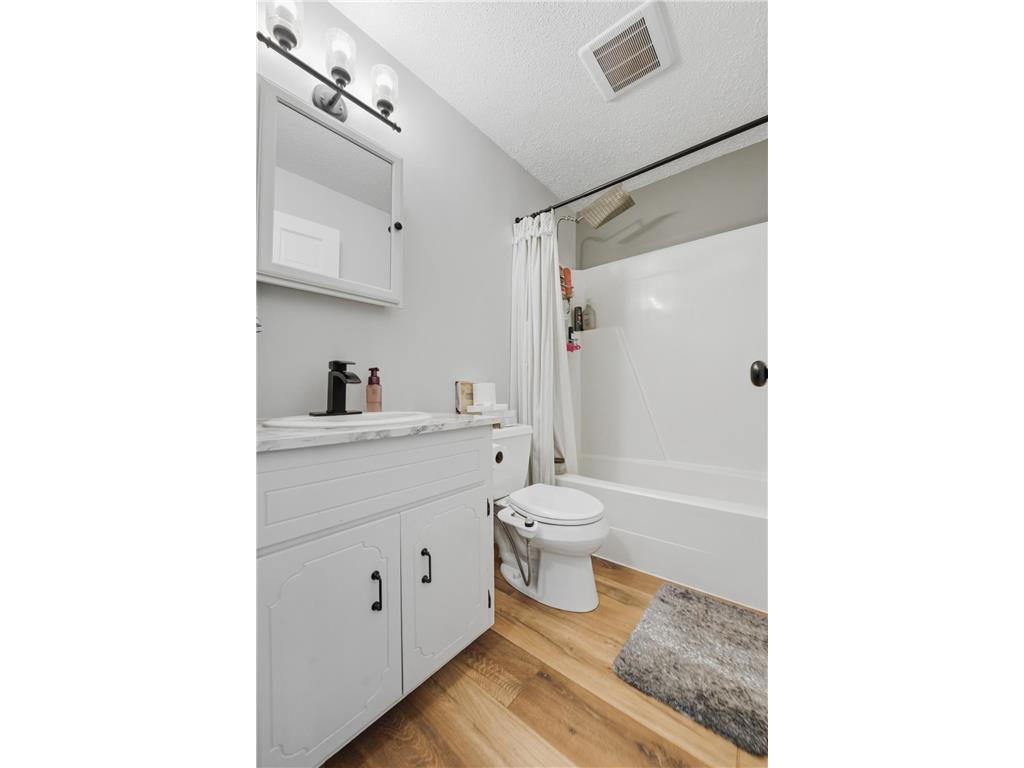 1240 Lokhorst Street Baldwin WI 54002 7078795 image16