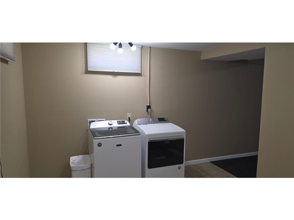 1240 N Main Street Elba MN 55910 7067980 image24