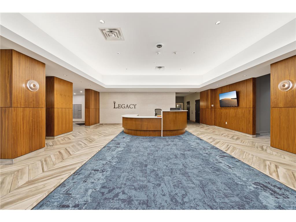 1240 S 2nd Street #1003 Minneapolis MN 55415 6784816 image2