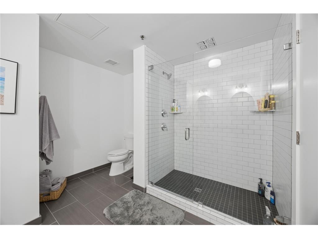 1240 S 2nd Street #1021 Minneapolis MN 55415 7035570 image15