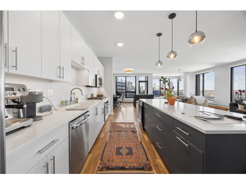 1240 S 2nd Street #1021 Minneapolis MN 55415 7035570 image8