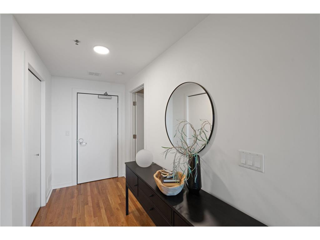 1240 S 2nd Street #1025 Minneapolis MN 55415 7072903 image22