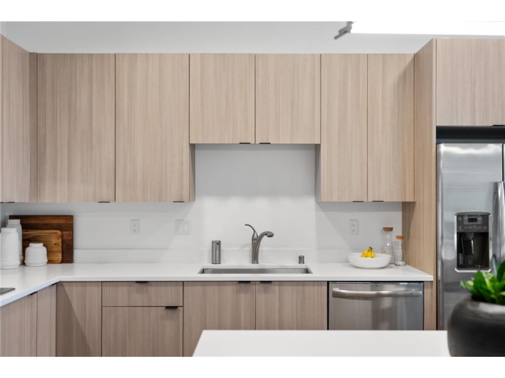 1240 S 2nd Street #1025 Minneapolis MN 55415 7072903 image7