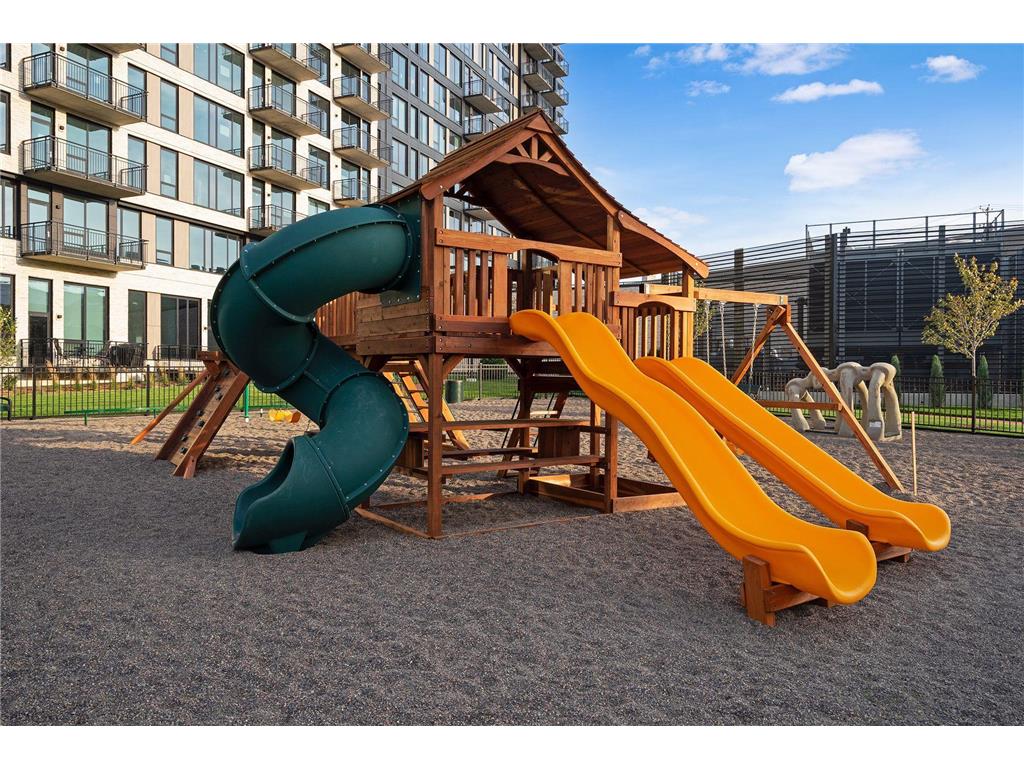 1240 S 2nd Street #1118 Minneapolis MN 55415 7052711 image61