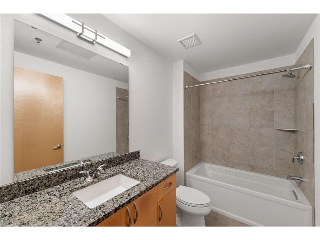 1240 S 2nd Street #119 Minneapolis MN 55415 7015190 image27
