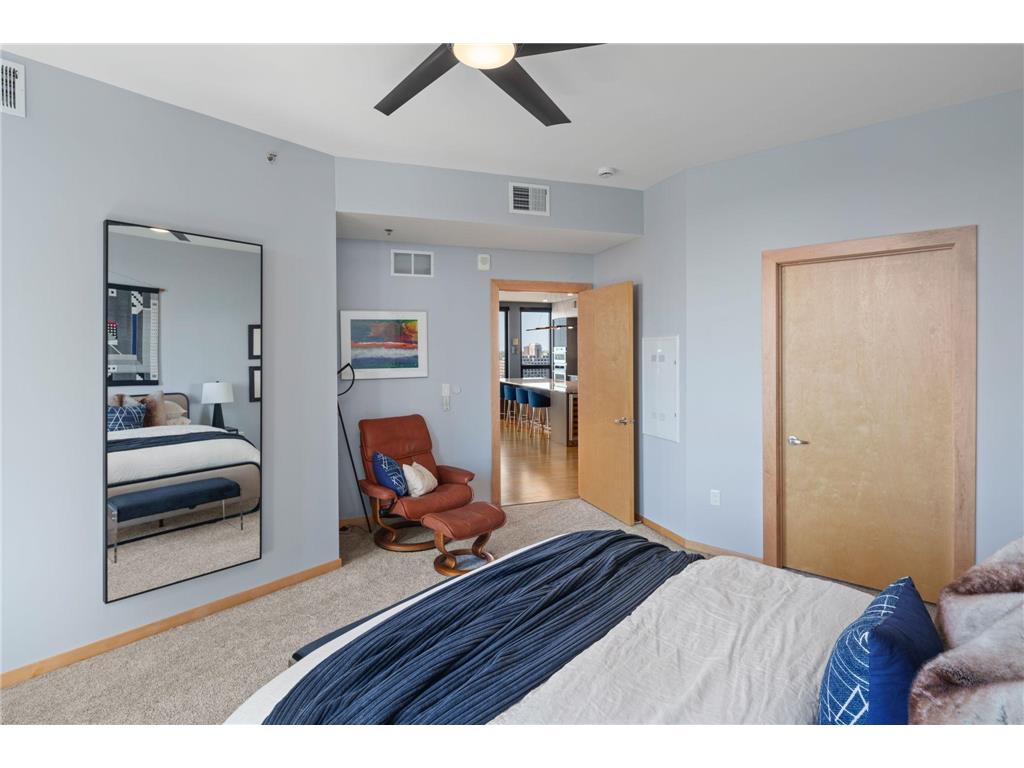 1240 S 2nd Street #1201 Minneapolis MN 55415 6808510 image32