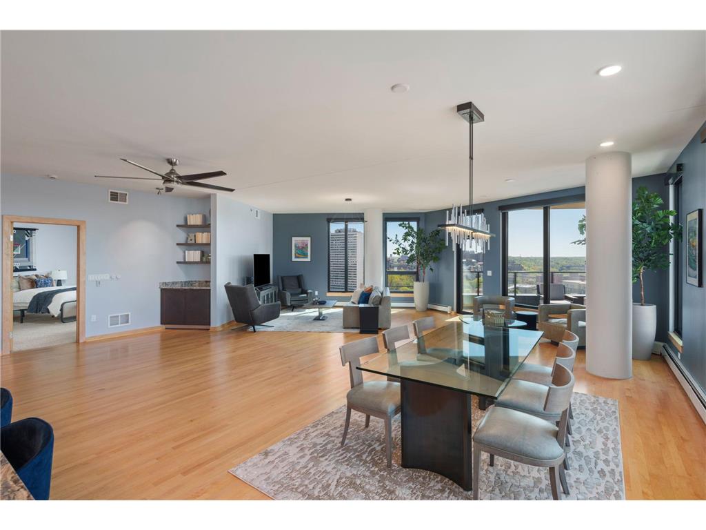 1240 S 2nd Street #1201 Minneapolis MN 55415 6808510 image4